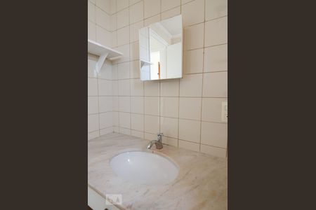 Banheiro de apartamento para alugar com 1 quarto, 40m² em Centro, Campinas
