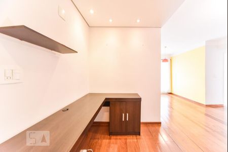 Sala de apartamento para alugar com 2 quartos, 73m² em Brooklin Paulista, São Paulo