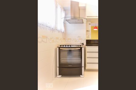 Apartamento para alugar com 73m², 2 quartos e 1 vaga Apartamento para alugar com 73m², 2 quartos e 1 vagaCozinha