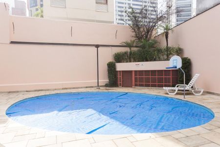 Apartamento à venda com 80m², 3 quartos e 2 vagas Apartamento à venda com 80m², 3 quartos e 2 vagasPiscina