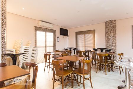 Apartamento à venda com 80m², 3 quartos e 2 vagas Apartamento à venda com 80m², 3 quartos e 2 vagasSalão de festas