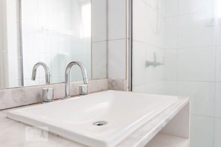 Apartamento à venda com 80m², 3 quartos e 2 vagas Apartamento à venda com 80m², 3 quartos e 2 vagasBanheiro Suíte