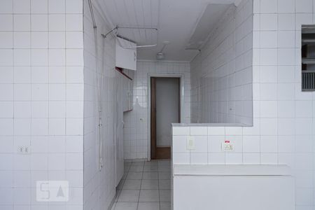 Apartamento à venda com 230m², 3 quartos e 1 vaga Apartamento à venda com 230m², 3 quartos e 1 vagaÁrea de Serviço