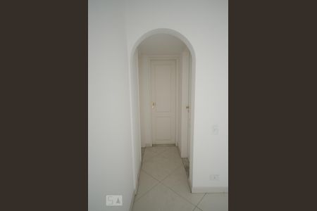 Apartamento para alugar com 104m², 3 quartos e 2 vagas Apartamento para alugar com 104m², 3 quartos e 2 vagasCorredor