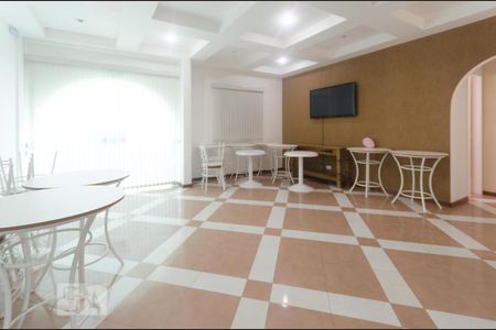 Apartamento para alugar com 104m², 3 quartos e 2 vagas Apartamento para alugar com 104m², 3 quartos e 2 vagasSalão De fESTA