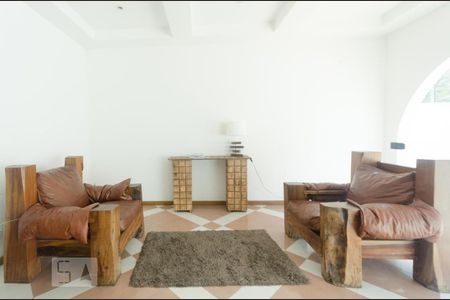 Apartamento para alugar com 104m², 3 quartos e 2 vagas Apartamento para alugar com 104m², 3 quartos e 2 vagasHall De Entrada