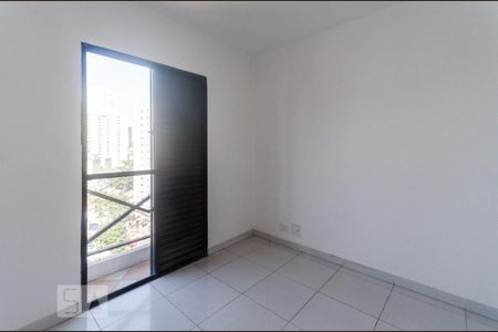 Quarto  de apartamento para alugar com 3 quartos, 104m² em Vila Gumercindo, São Paulo