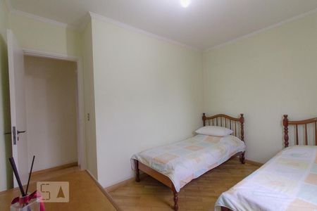 Apartamento à venda com 74m², 3 quartos e 2 vagasQuarto 2