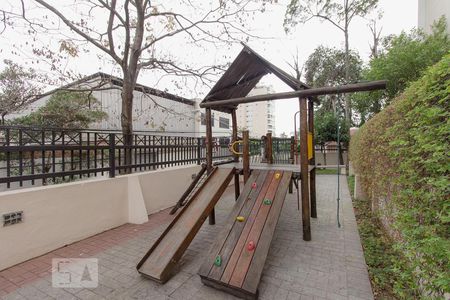 Apartamento à venda com 74m², 3 quartos e 2 vagasPlayground