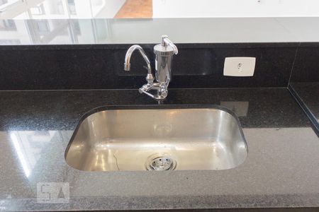 Apartamento à venda com 78m², 2 quartos e sem vagaCozinha (pia e torneira)