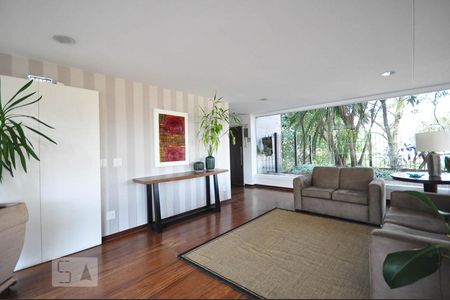 Apartamento à venda com 145m², 3 quartos e 2 vagasHall social