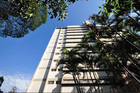 Apartamento à venda com 145m², 3 quartos e 2 vagasFachada