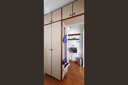 Apartamento à venda com 98m², 3 quartos e 1 vaga Apartamento à venda com 98m², 3 quartos e 1 vagaÁrea de Serviço