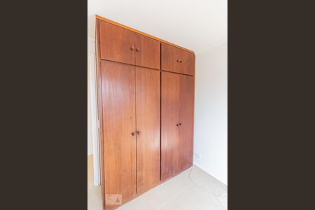 Quarto 1 de apartamento para alugar com 3 quartos, 73m² em Vila Sofia, São Paulo