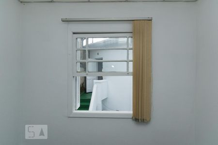 Casa à venda com 100m², 3 quartos e 1 vagaJanela do quarto 3