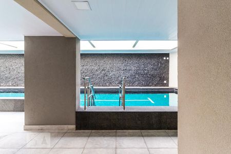 Apartamento para alugar com 68m², 1 quarto e 1 vagaPiscina