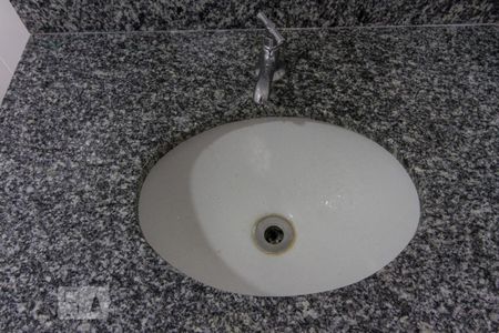 Apartamento para alugar com 54m², 2 quartos e 1 vagaPia do Banheiro Social 