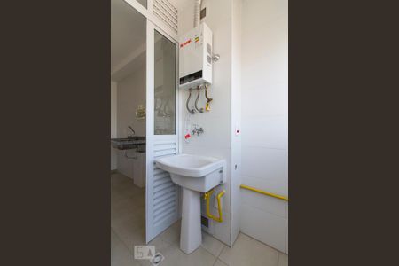Apartamento para alugar com 54m², 2 quartos e 1 vagaArea de Serviço 