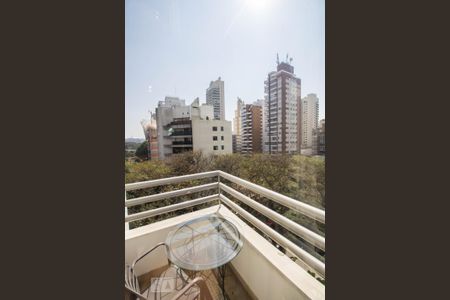 Varanda vista de apartamento à venda com 1 quarto, 72m² em Vila Madalena, São Paulo