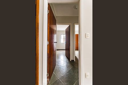 Corredor de apartamento à venda com 2 quartos, 60m² em Jardim Chapadão, Campinas