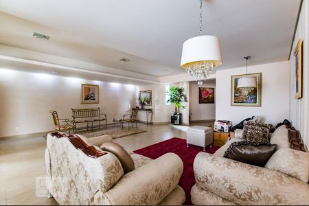 Apartamento à venda com 60m², 2 quartos e 1 vagaHall do Condomínio 