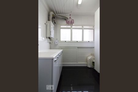 Apartamento à venda com 182m², 3 quartos e 3 vagasArea de Serviço 