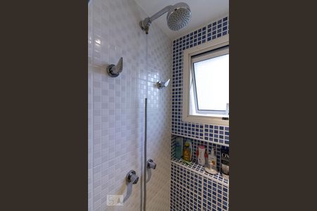 Apartamento à venda com 182m², 3 quartos e 3 vagasChuveiro do Banheiro Suíte 3 