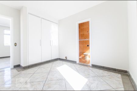 Apartamento à venda com 219m², 4 quartos e 2 vagasQuarto 4 