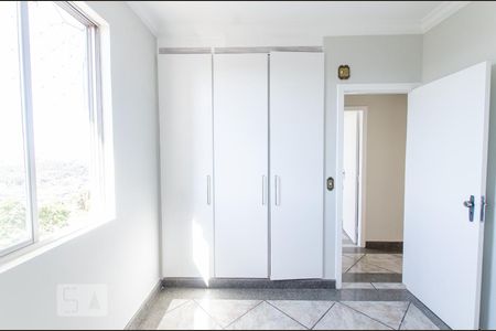 Quarto 2 de apartamento à venda com 4 quartos, 219m² em Ouro Preto, Belo Horizonte