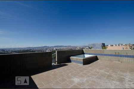 Apartamento à venda com 219m², 4 quartos e 2 vagasÁrea Livre ( pavimento 3) Piscina