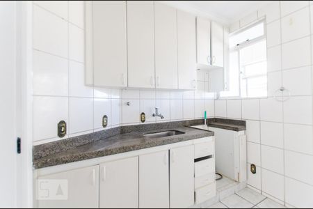 Apartamento à venda com 219m², 4 quartos e 2 vagasCozinha