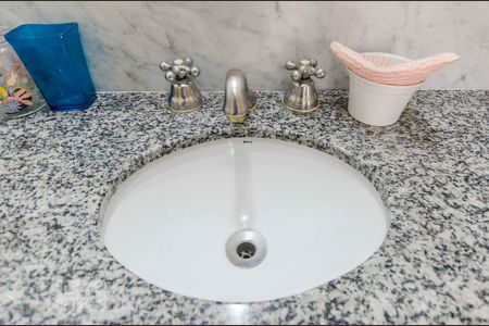 Apartamento à venda com 120m², 3 quartos e 2 vagasBanheiro