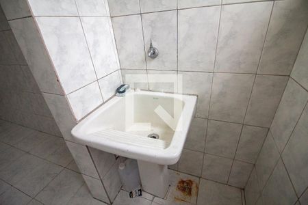 Apartamento para alugar com 70m², 2 quartos e 1 vagaarea de serviço