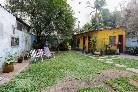 Apartamento à venda com 230m², 1 quarto e sem vagaAreá externa Edicula 