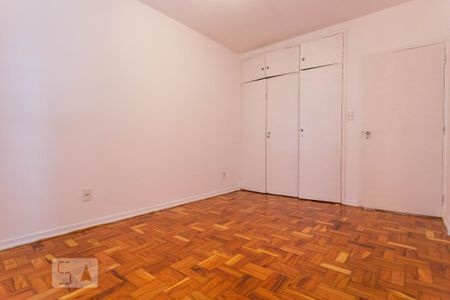 Apartamento à venda com 145m², 3 quartos e 1 vagaQuarto 02