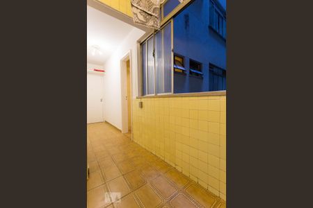 Apartamento à venda com 145m², 3 quartos e 1 vagaÁrea de serviço