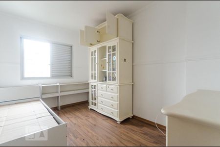 Apartamento à venda com 96m², 3 quartos e 1 vagaQuarto