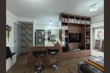 Sala de apartamento para alugar com 2 quartos, 67m² em Chácara Inglesa, São Paulo