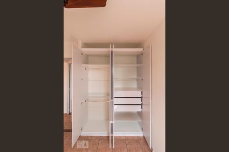 Apartamento para alugar com 89m², 3 quartos e 1 vagaQuarto 2