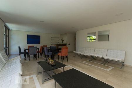 Apartamento à venda com 375m², 4 quartos e 5 vagas Apartamento à venda com 375m², 4 quartos e 5 vagasSalão de festas