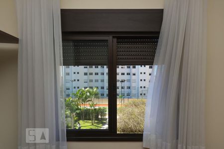 Apartamento à venda com 375m², 4 quartos e 5 vagas Apartamento à venda com 375m², 4 quartos e 5 vagasJanela da suíte 1