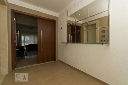 Apartamento à venda com 375m², 4 quartos e 5 vagas Apartamento à venda com 375m², 4 quartos e 5 vagasHall