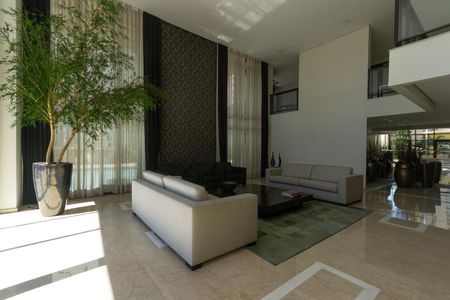 Apartamento à venda com 375m², 4 quartos e 5 vagas Apartamento à venda com 375m², 4 quartos e 5 vagasHall social