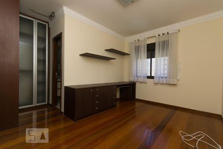 Apartamento à venda com 375m², 4 quartos e 5 vagas Apartamento à venda com 375m², 4 quartos e 5 vagasSuíte 1