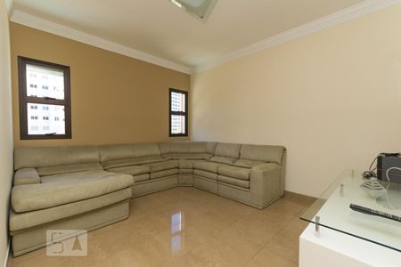 Sala de tv de apartamento à venda com 4 quartos, 375m² em Jardim Vila Mariana, São Paulo