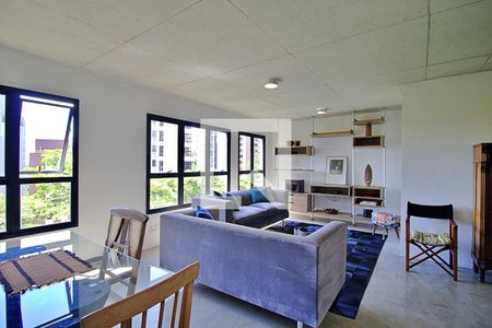 Sala de apartamento para alugar com 1 quarto, 70m² em Vila Suzana, São Paulo