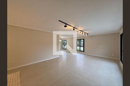 Sala  de apartamento à venda com 3 quartos, 180m² em Santo Amaro, São Paulo