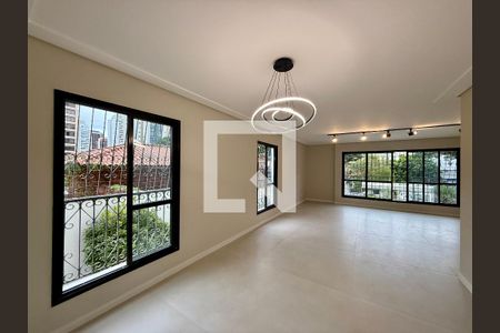 Sala  de apartamento à venda com 3 quartos, 180m² em Santo Amaro, São Paulo