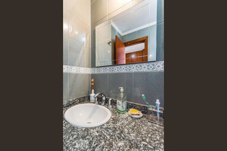 Apartamento à venda com 120m², 3 quartos e 2 vagas Apartamento à venda com 120m², 3 quartos e 2 vagasBanheiro