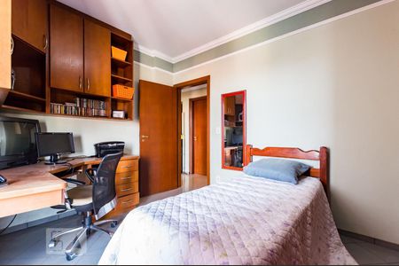 Apartamento à venda com 120m², 3 quartos e 2 vagas Apartamento à venda com 120m², 3 quartos e 2 vagasQuarto 1